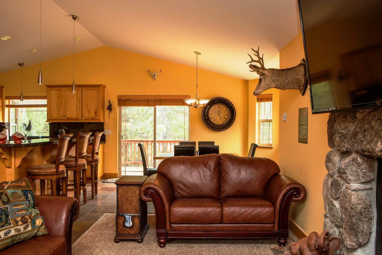 5-Star Luxury Tahoe Cabin! Great Location! Pool Table!Darts! Poker! Ping Pong! Games! South Lake Tahoe Exterior foto
